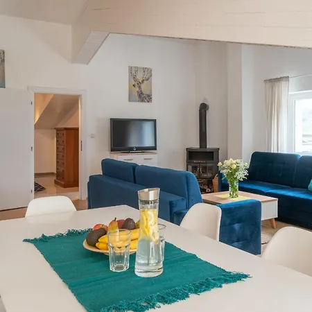 Sun Valley Top21 Apartment